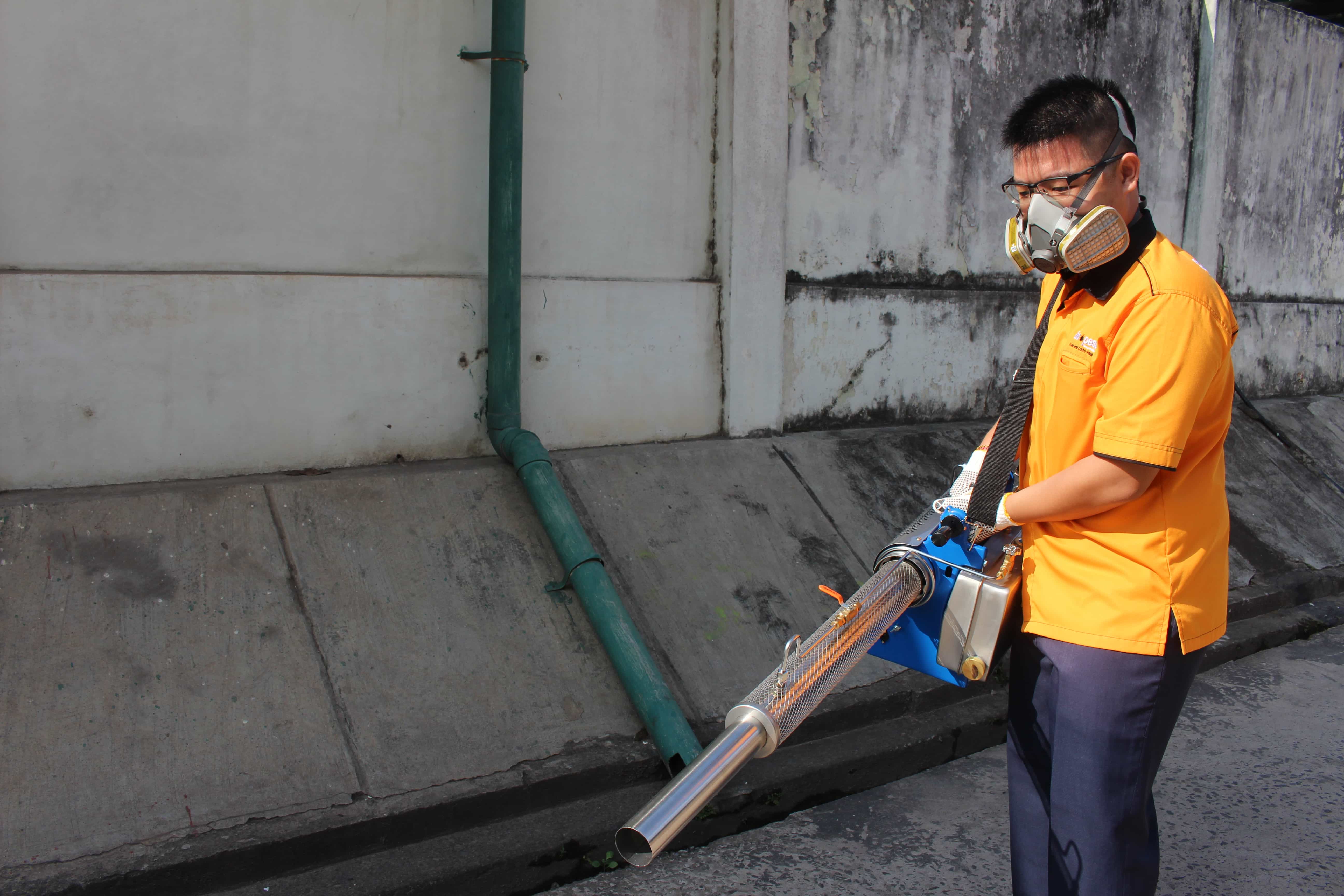 Penyemprotan Disinfektan